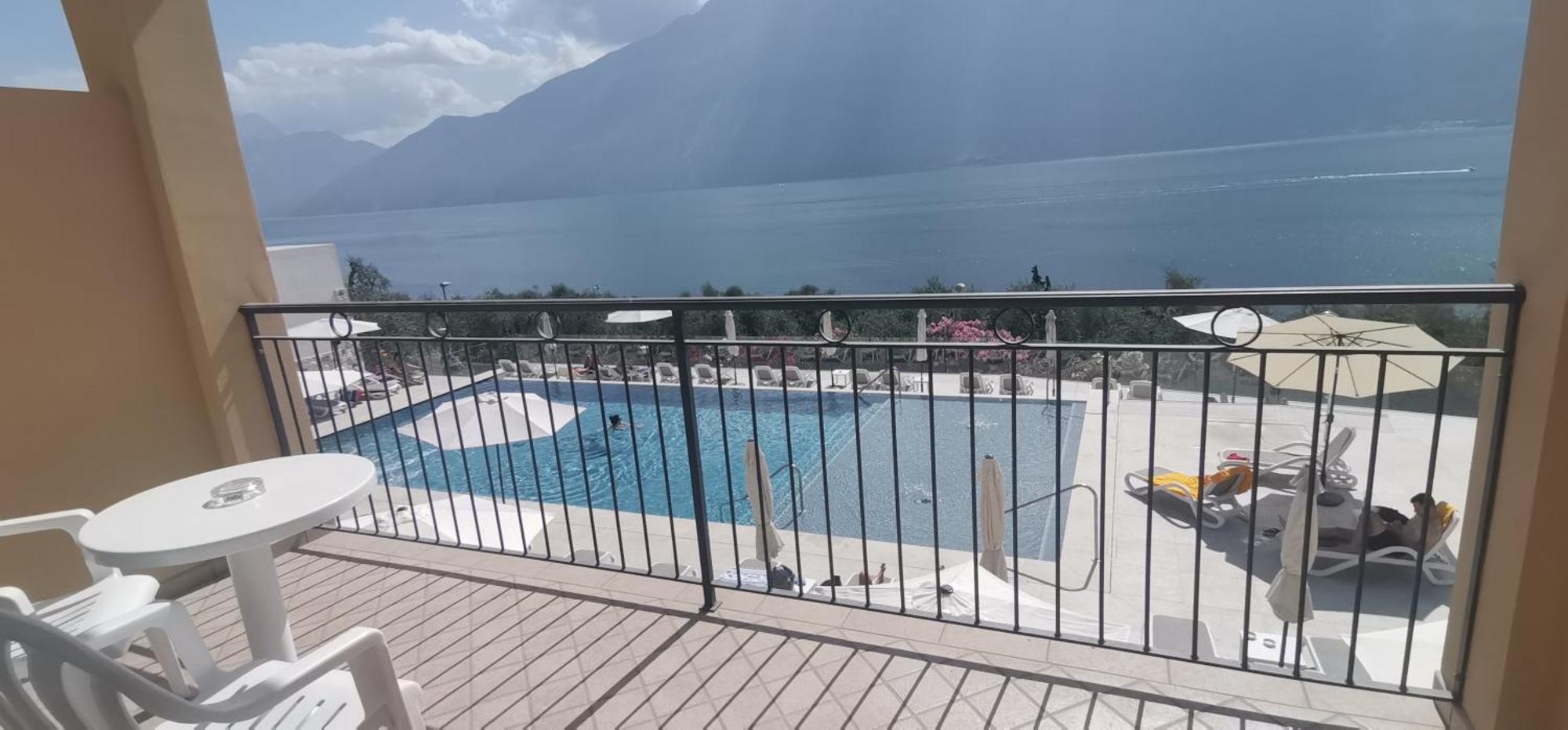 Hotel Mercedes Limone sul Garda Cameră foto