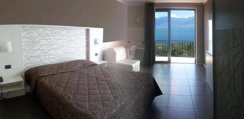 Hotel Mercedes Limone sul Garda Exterior foto